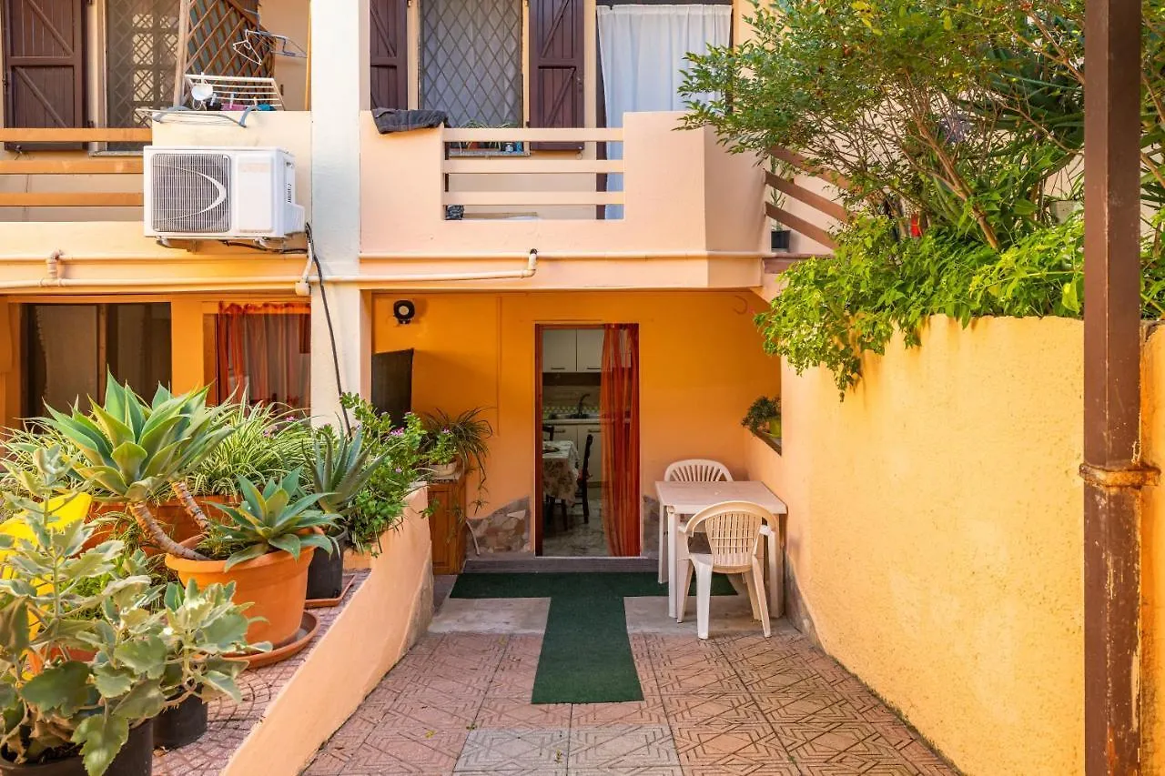 Villa Gianna - Appartamento Renato 콰르투 산텔레나